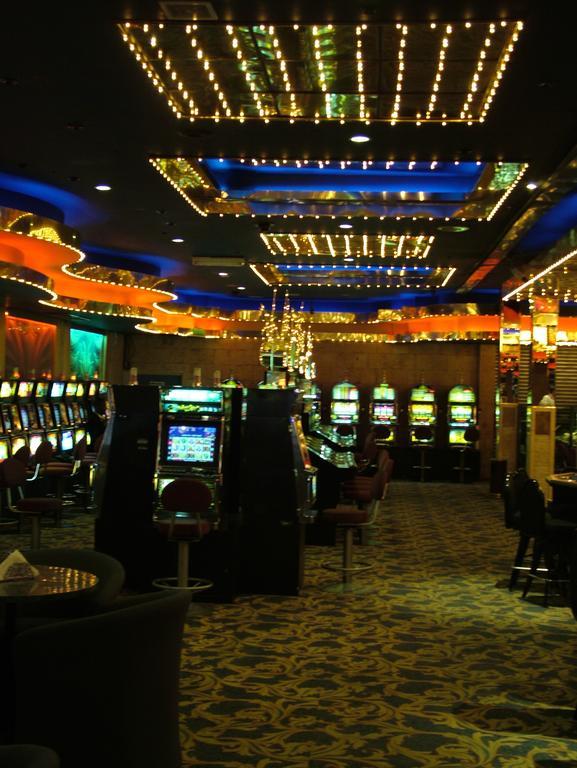 Ambassador Hotel & Casino Paramaribo Eksteriør bilde