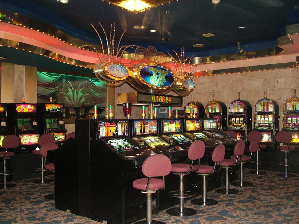 Ambassador Hotel & Casino Paramaribo Eksteriør bilde